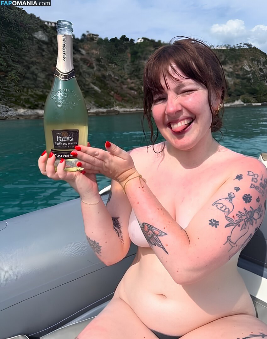 Rachel Bell / TaupinRachel / https: / rachelrachelbell Nu OnlyFans  Photo fuitée #19