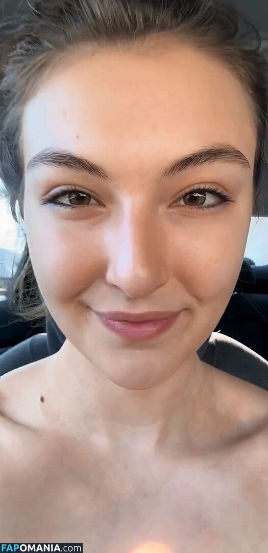 Beautyandbrainswithatwist / Rachel Michelle / rachellemichelle Nu OnlyFans  Photo fuitée #2845