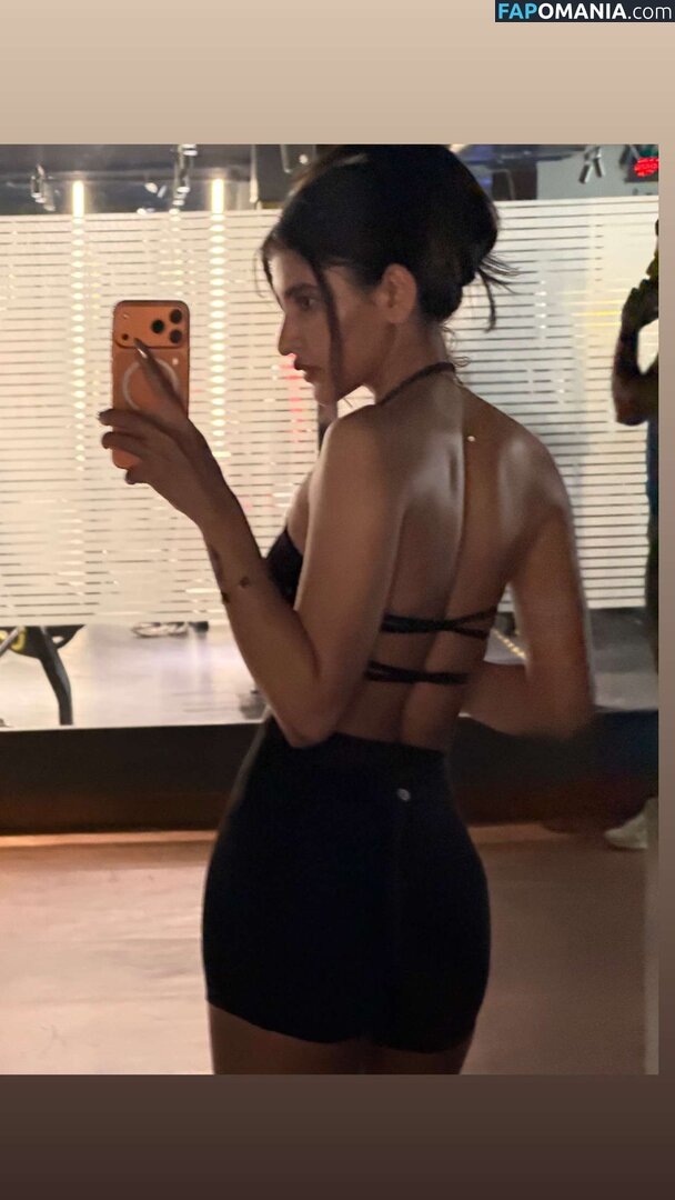 Rachel Sharma / sharma_rachel_ Nu OnlyFans  Photo fuitée #1