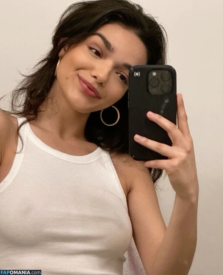Rachel Zegler / rachelzegler / rachmariexoxo Nu OnlyFans  Photo fuitée #874