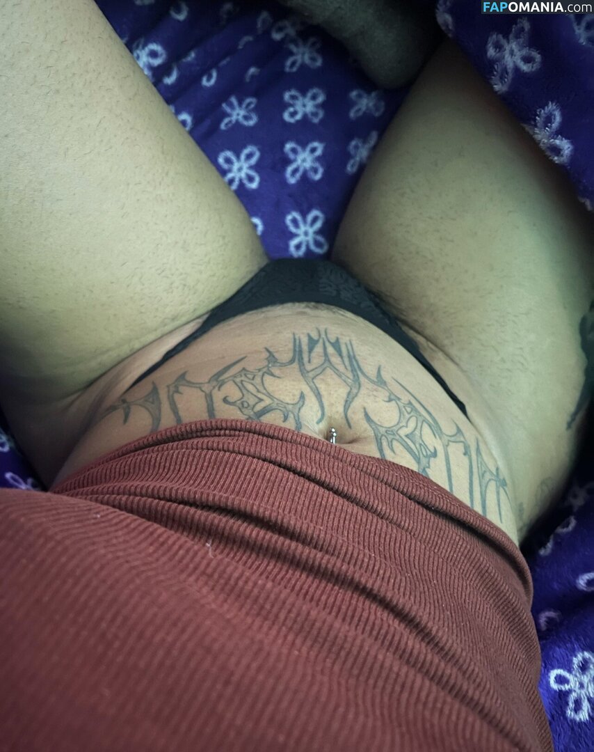 RATBAE444 / raebaee94 / raybae._ Nu OnlyFans  Photo fuitée #2