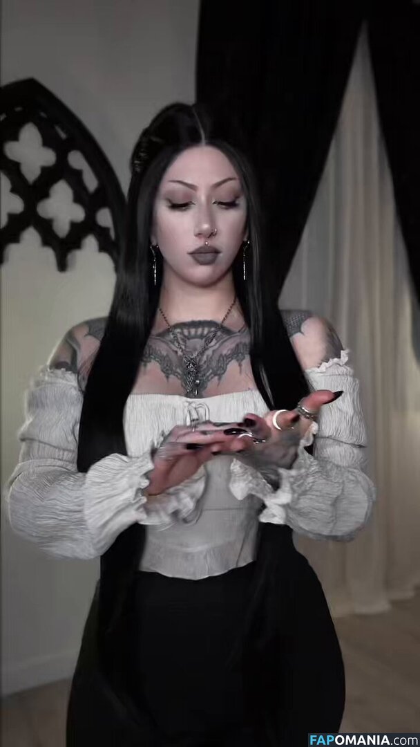 Ravengriim Nu OnlyFans  Photo fuitée #5