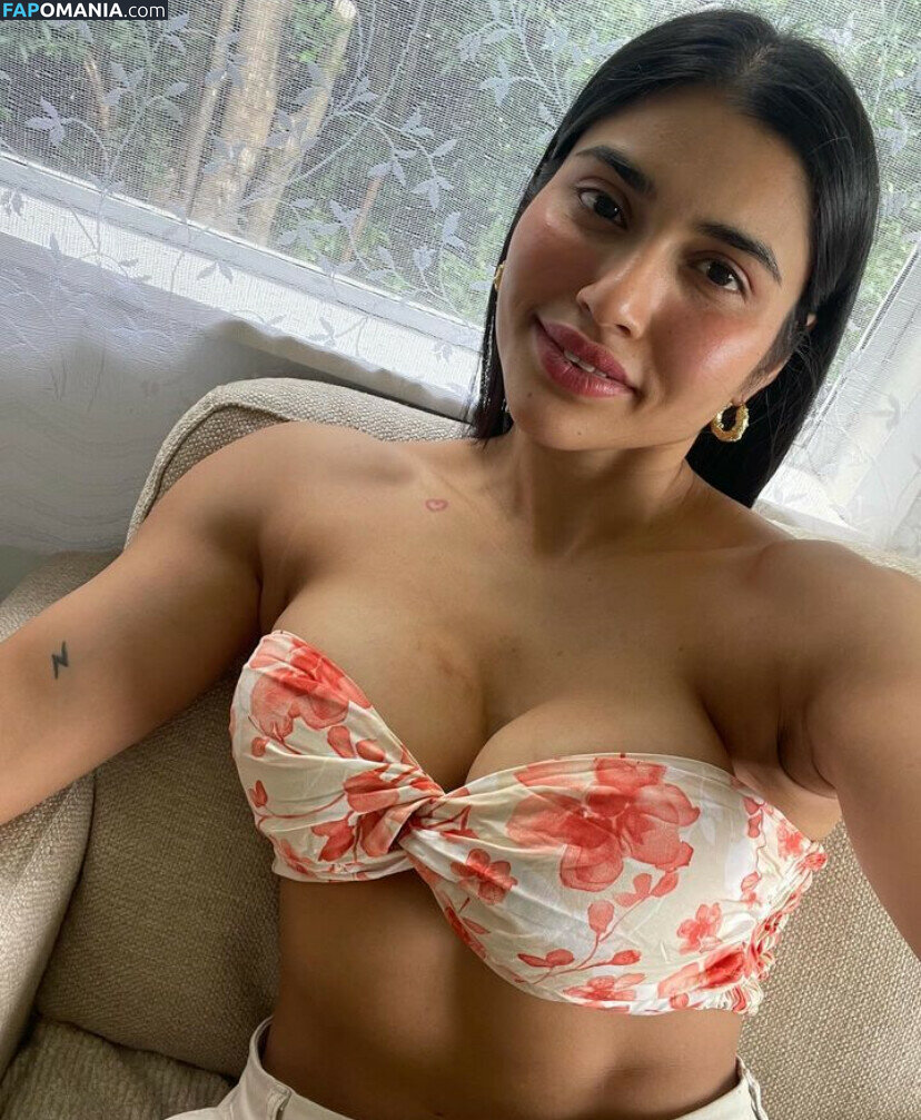 Ravina Patel / its_ravina2429 / its_shoaibravina / unfilteredme Nu OnlyFans  Photo fuitée #9