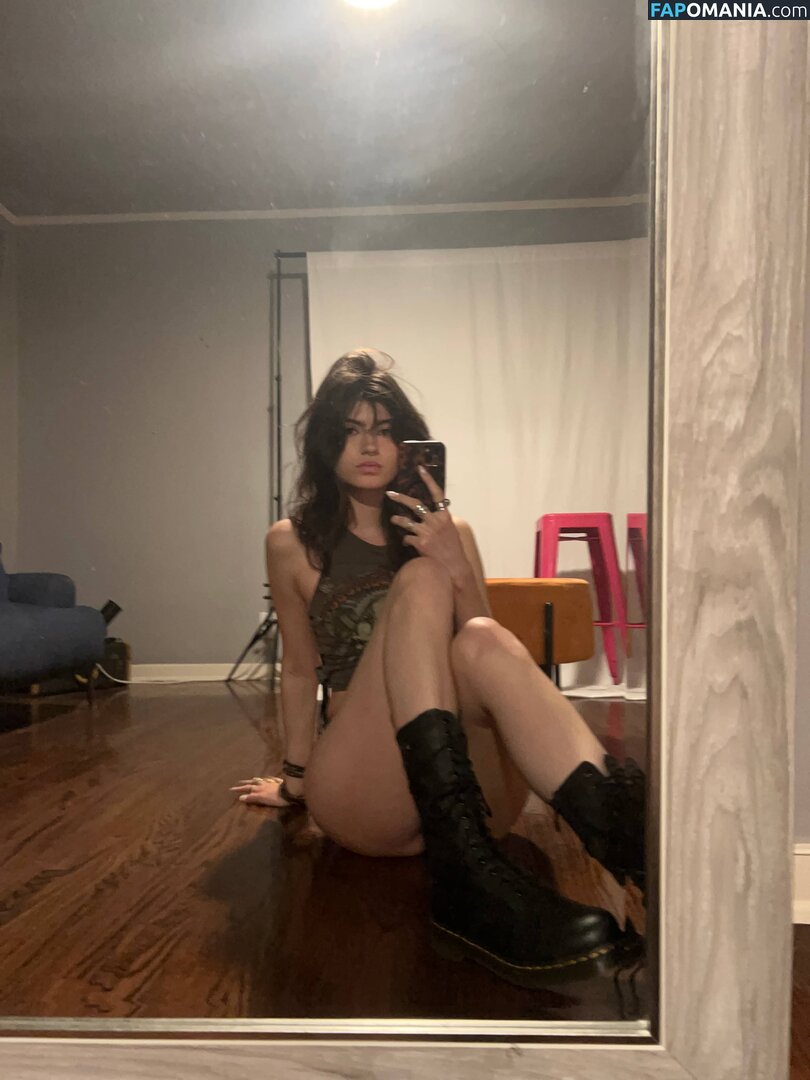 RawrReeXD  / RawrReeXD / Rorey / rawrreexd Nu OnlyFans  Photo fuitée #3