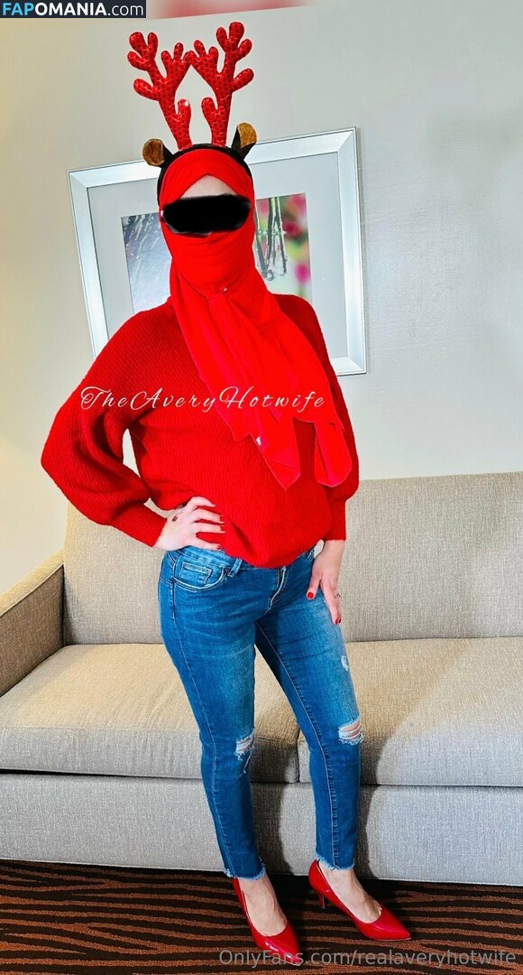 realaveryhotwife / the.real.hot.wife Nu OnlyFans  Photo fuitée #20