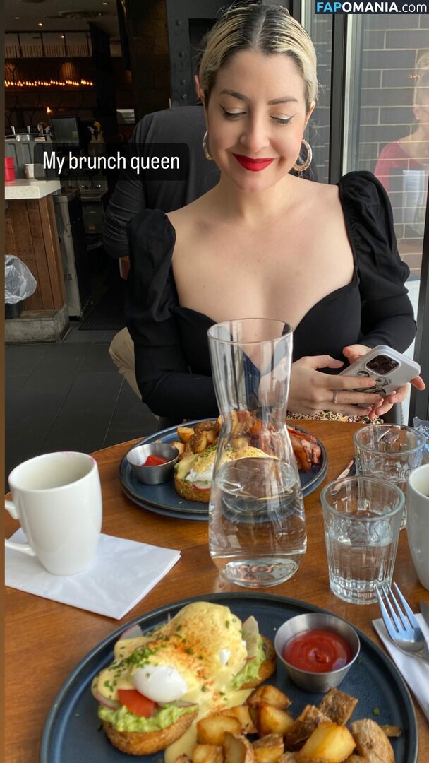 Rebecca Ford / rebbford Nu OnlyFans  Photo fuitée #114