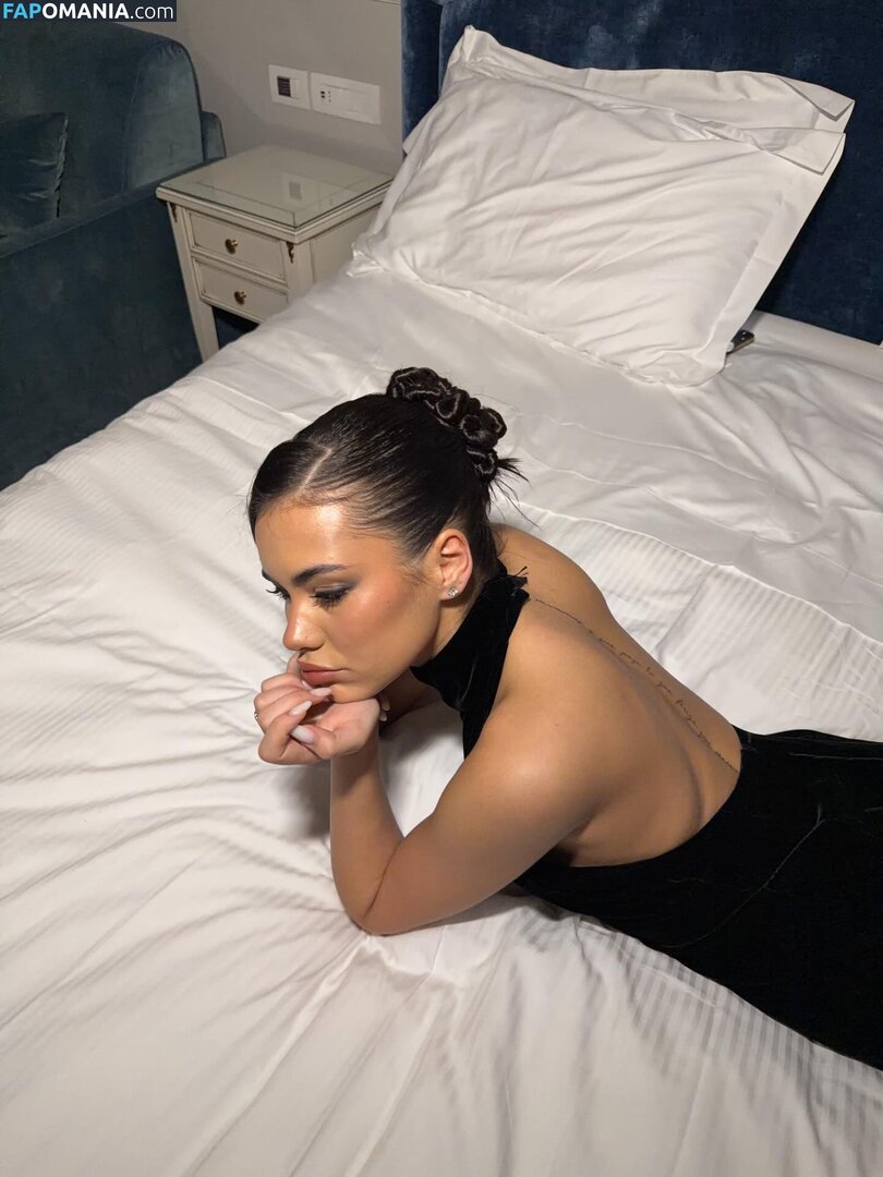 Rebecca Parziale / rebecca.parziale Nu OnlyFans  Photo fuitée #4