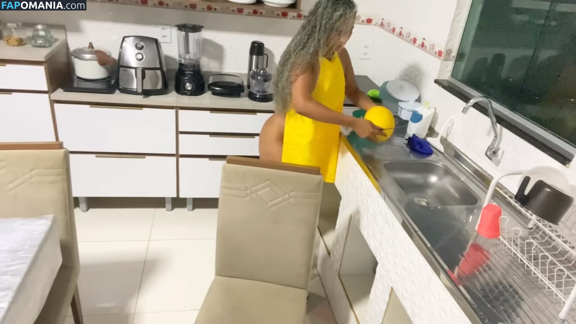 Renata Souza / Rezinha Youtuber / renataoficial1 / rezinhaexcluxivo Nu OnlyFans  Photo fuitée #2