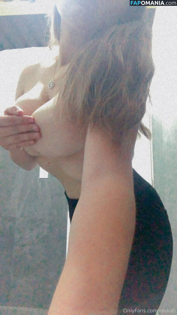 revkahgaming / revkahisback Nu OnlyFans  Photo fuitée #16