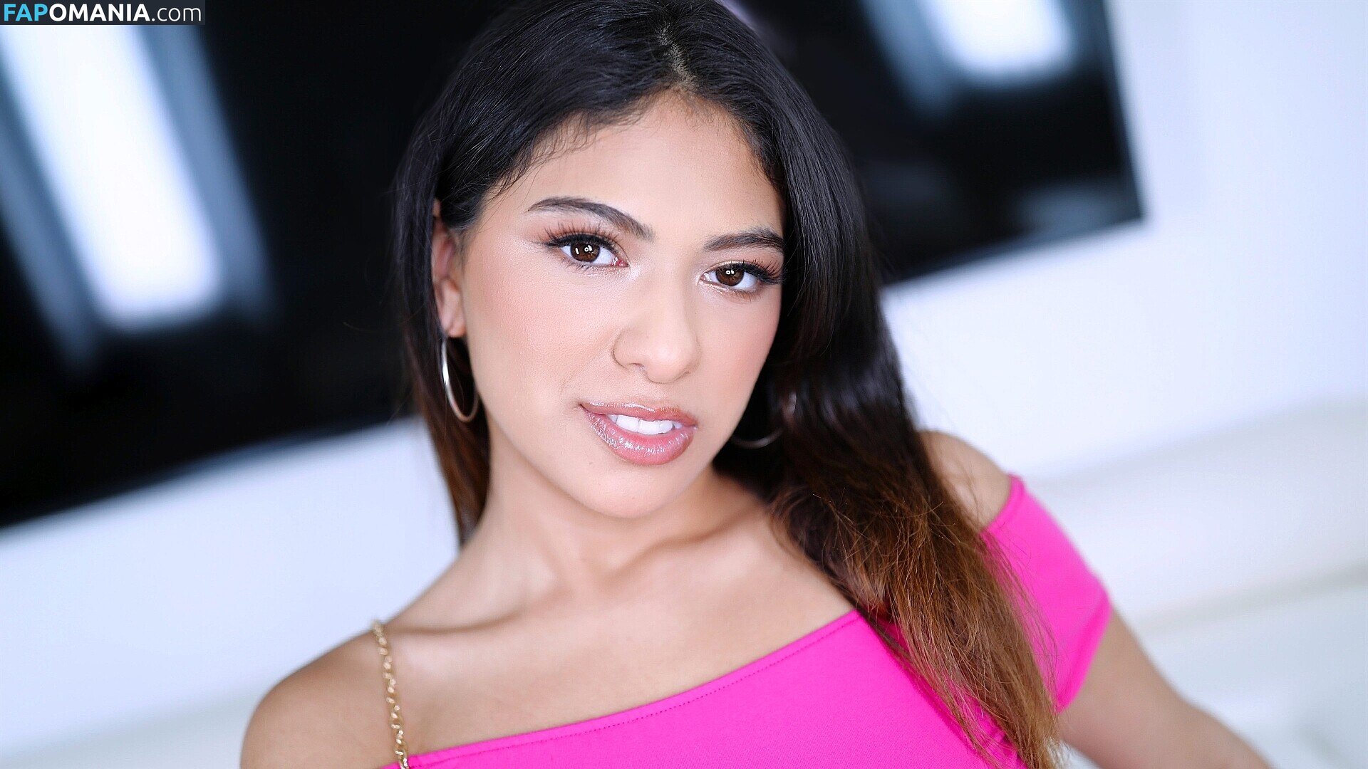 Reyna Belle / Reynabelle19 / imreynabelle / reynabelle Nu OnlyFans  Photo fuitée #1