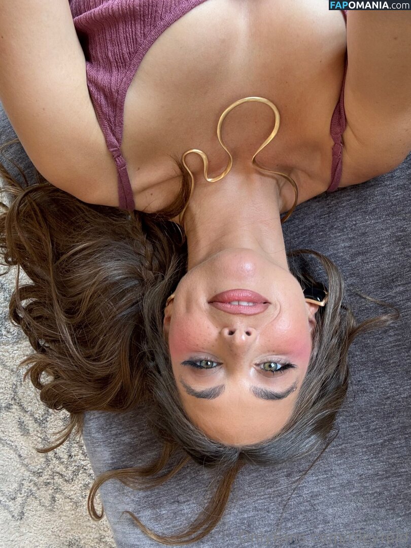 Riley Reid / RileyReidTikTok / hellorileyreid / rileyreidx3 Nu OnlyFans  Photo fuitée #25