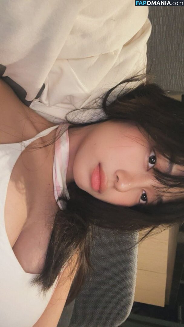 https: / notriissaaa / risaatjan Nu OnlyFans  Photo fuitée #12