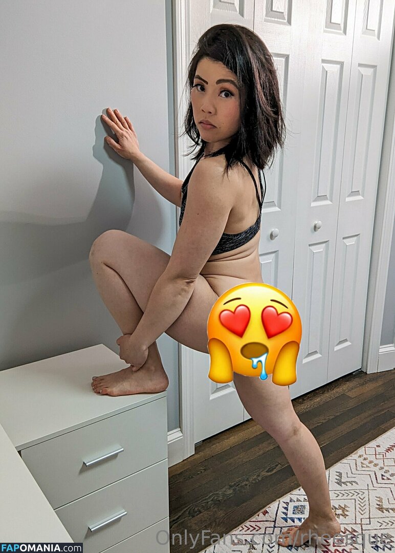 fb_0296 / risqkayfeed Nu OnlyFans  Photo fuitée #27