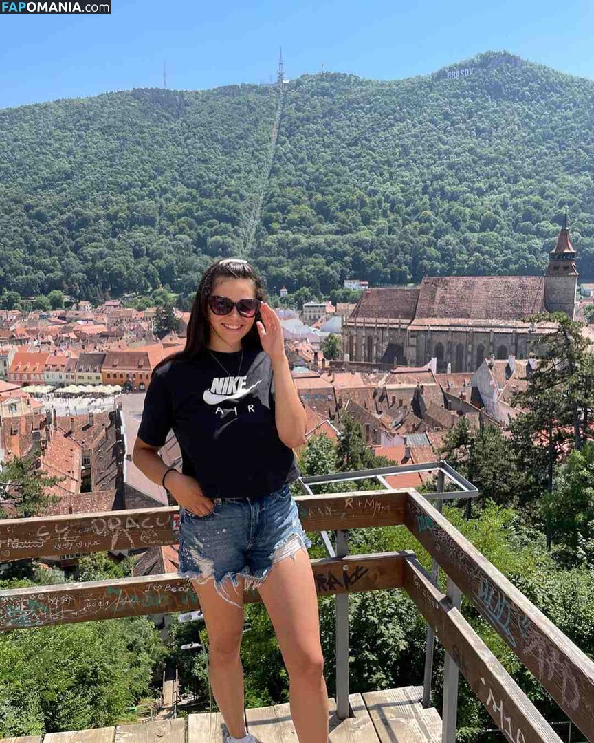 Romanian Girls / romanian_instagirls Nu OnlyFans  Photo fuitée #33
