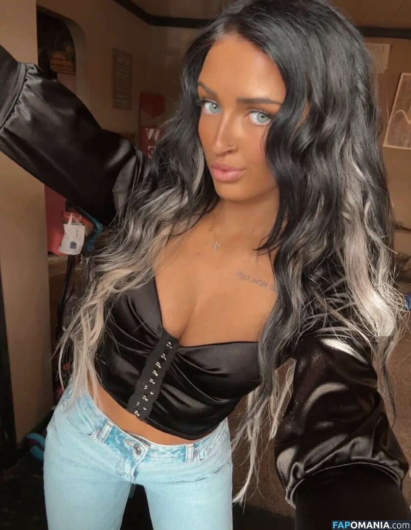 Petitetattedplati / Ronika Eskins / ronika_eskins Nu OnlyFans  Photo fuitée #58