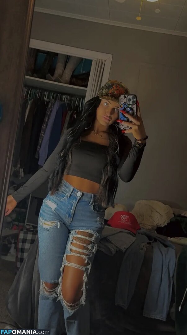 Petitetattedplati / Ronika Eskins / ronika_eskins Nu OnlyFans  Photo fuitée #101