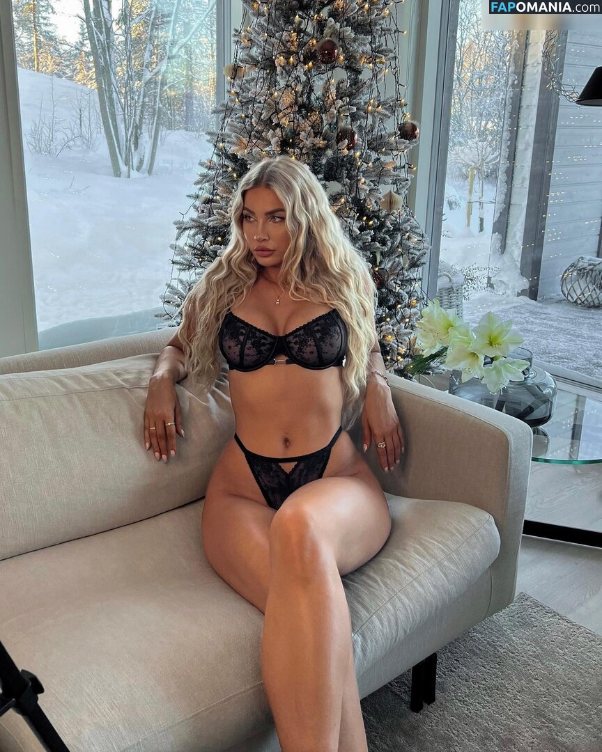 Rosa-Maria Ryyti / rosamariaryyti Nu OnlyFans  Photo fuitée #1