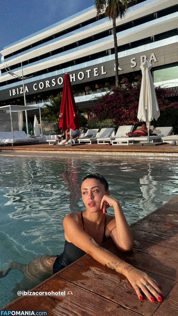 Rosario Matew / rosariomatew Nu OnlyFans  Photo fuitée #50