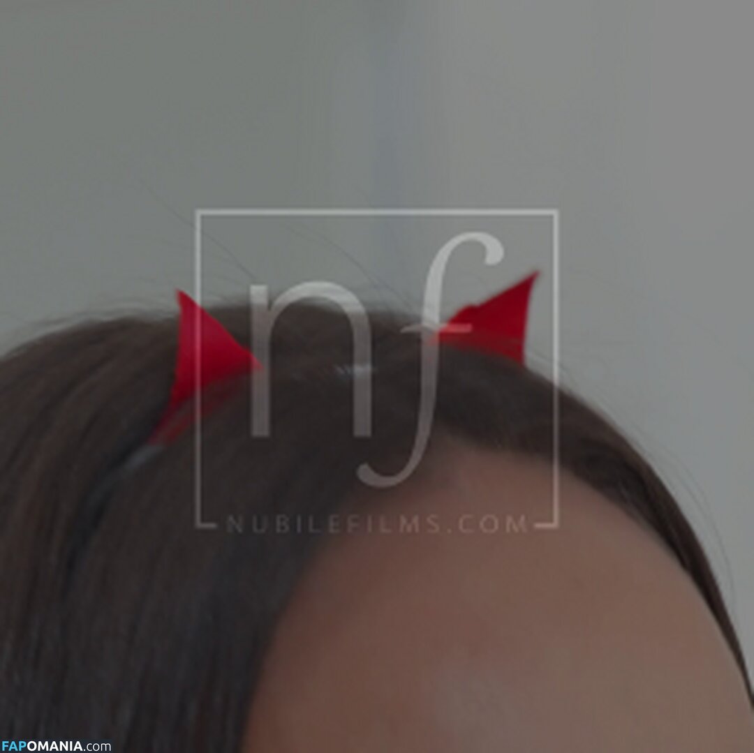 Rose Carter / rosecaarter / rosecarter Nu OnlyFans  Photo fuitée #1