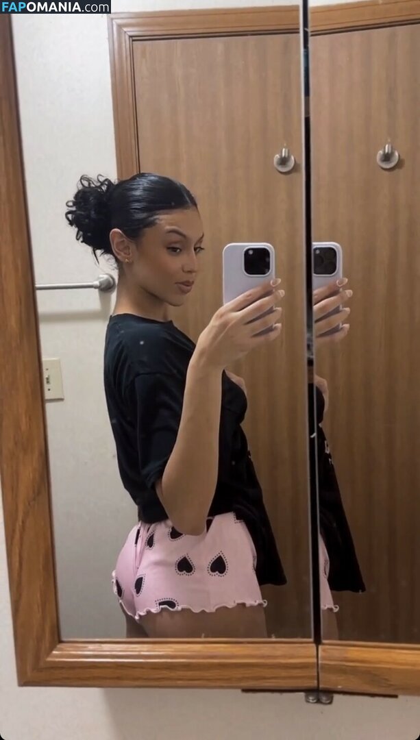 Roseebby_20 Nu OnlyFans  Photo fuitée #16