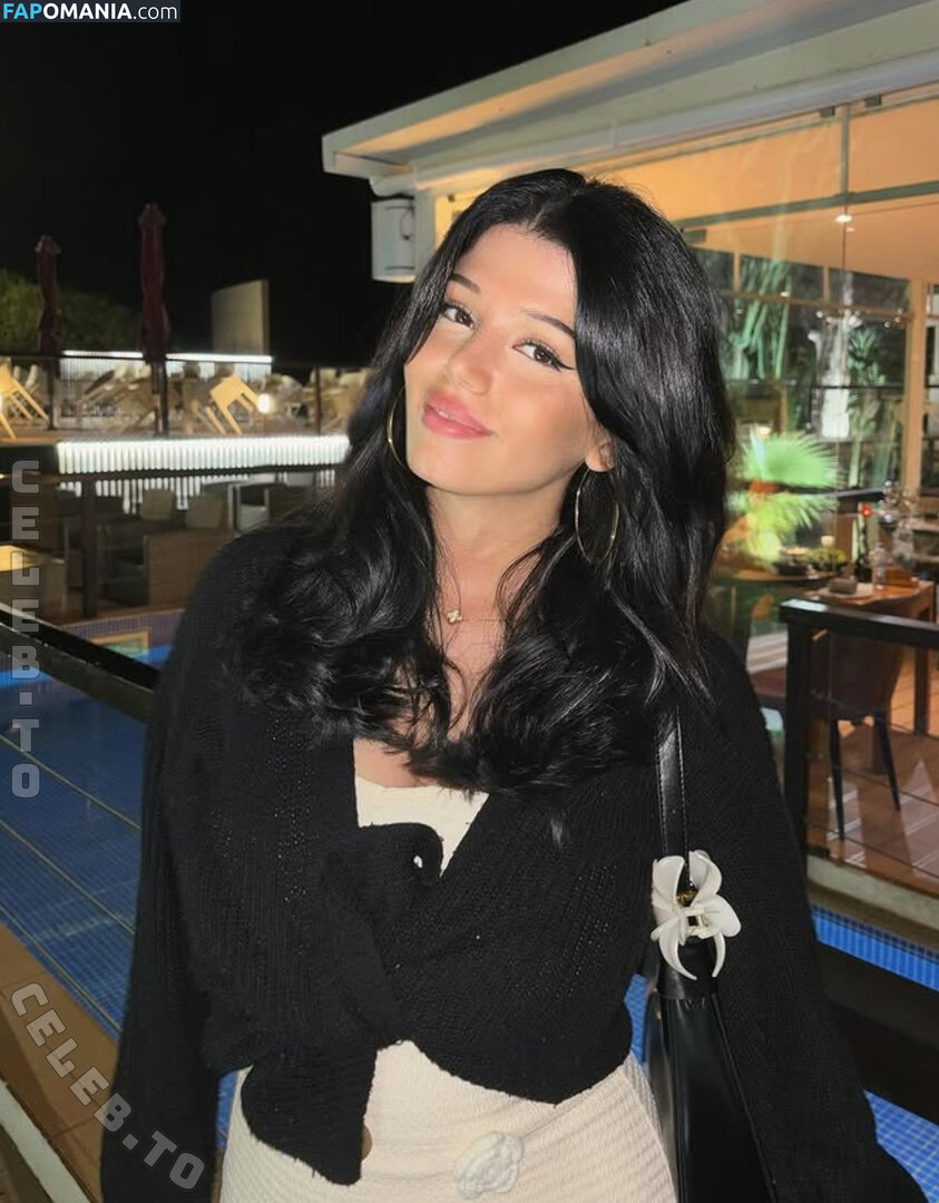 https: / realrosemondy / rosemondy Nu OnlyFans  Photo fuitée #10