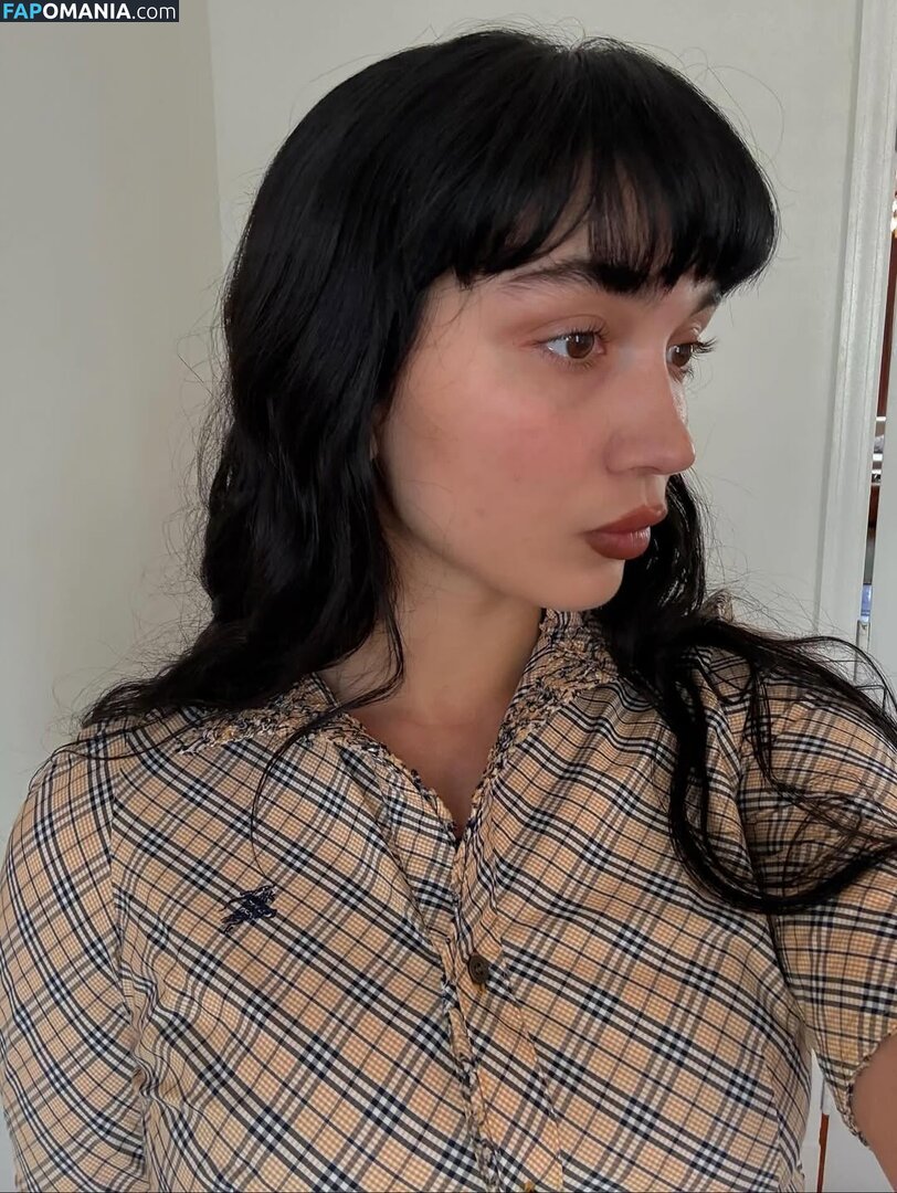 Rowan Blanchard / Simp Chat / https: / rowanblanchard Nu OnlyFans  Photo fuitée #526