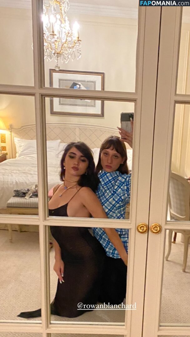 Rowan Blanchard / Simp Chat / https: / rowanblanchard Nu OnlyFans  Photo fuitée #539