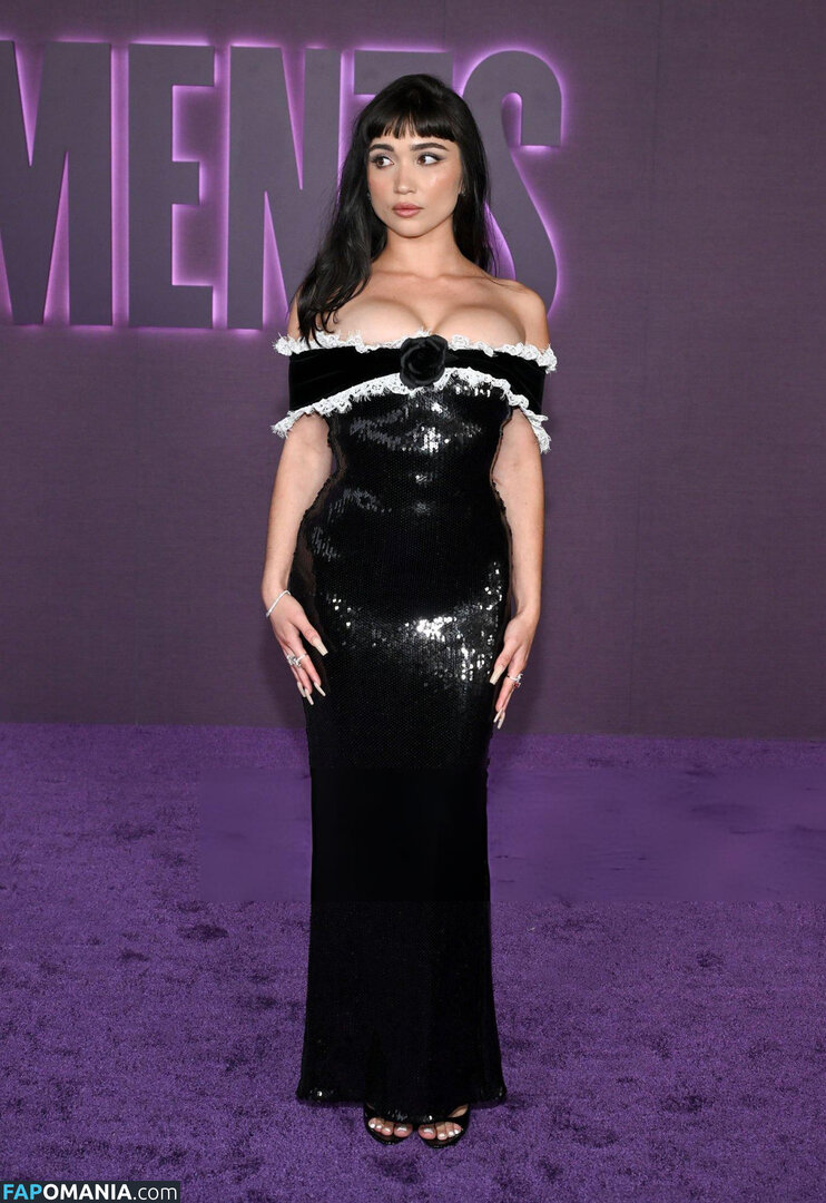 Rowan Blanchard / Simp Chat / https: / rowanblanchard Nu OnlyFans  Photo fuitée #549