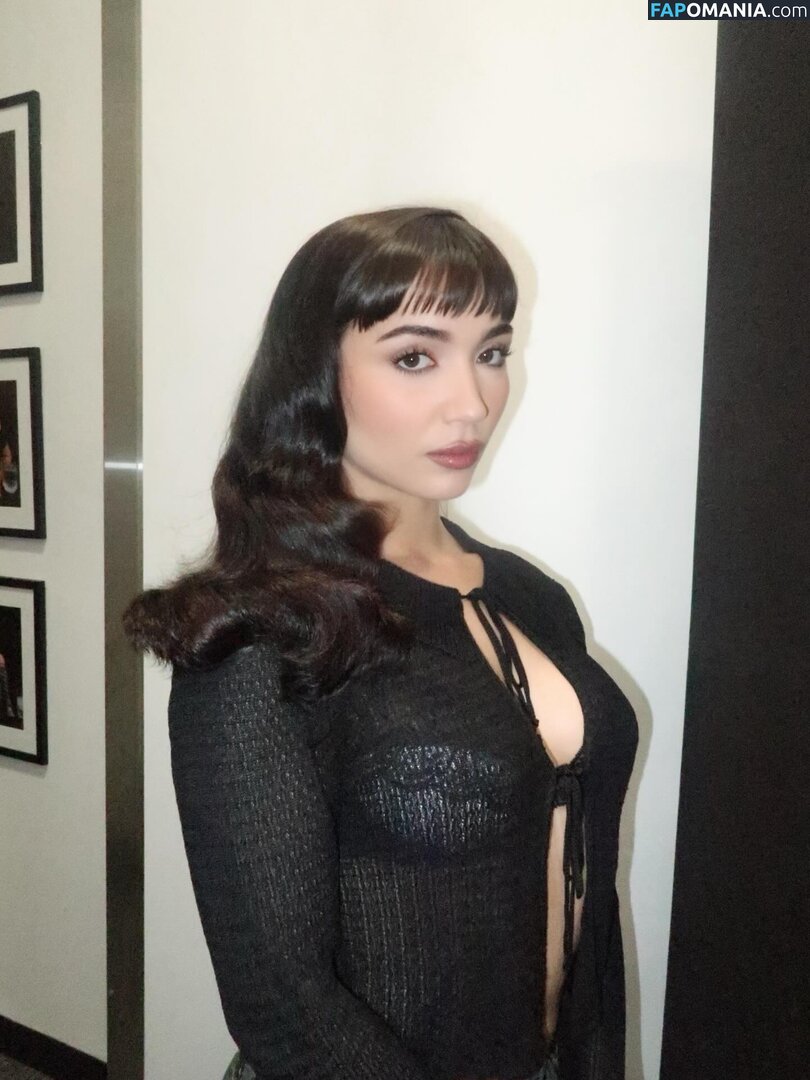 Rowan Blanchard / Simp Chat / https: / rowanblanchard Nu OnlyFans  Photo fuitée #576
