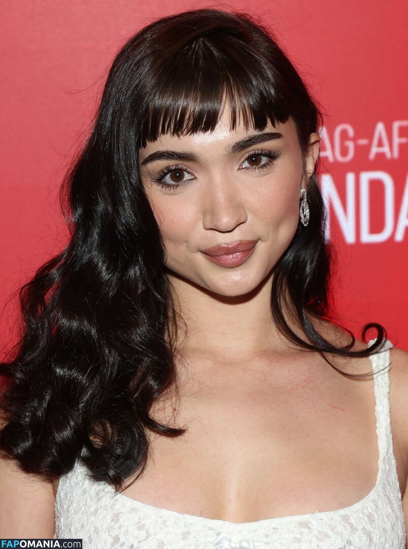 Rowan Blanchard / Simp Chat / https: / rowanblanchard Nu OnlyFans  Photo fuitée #582