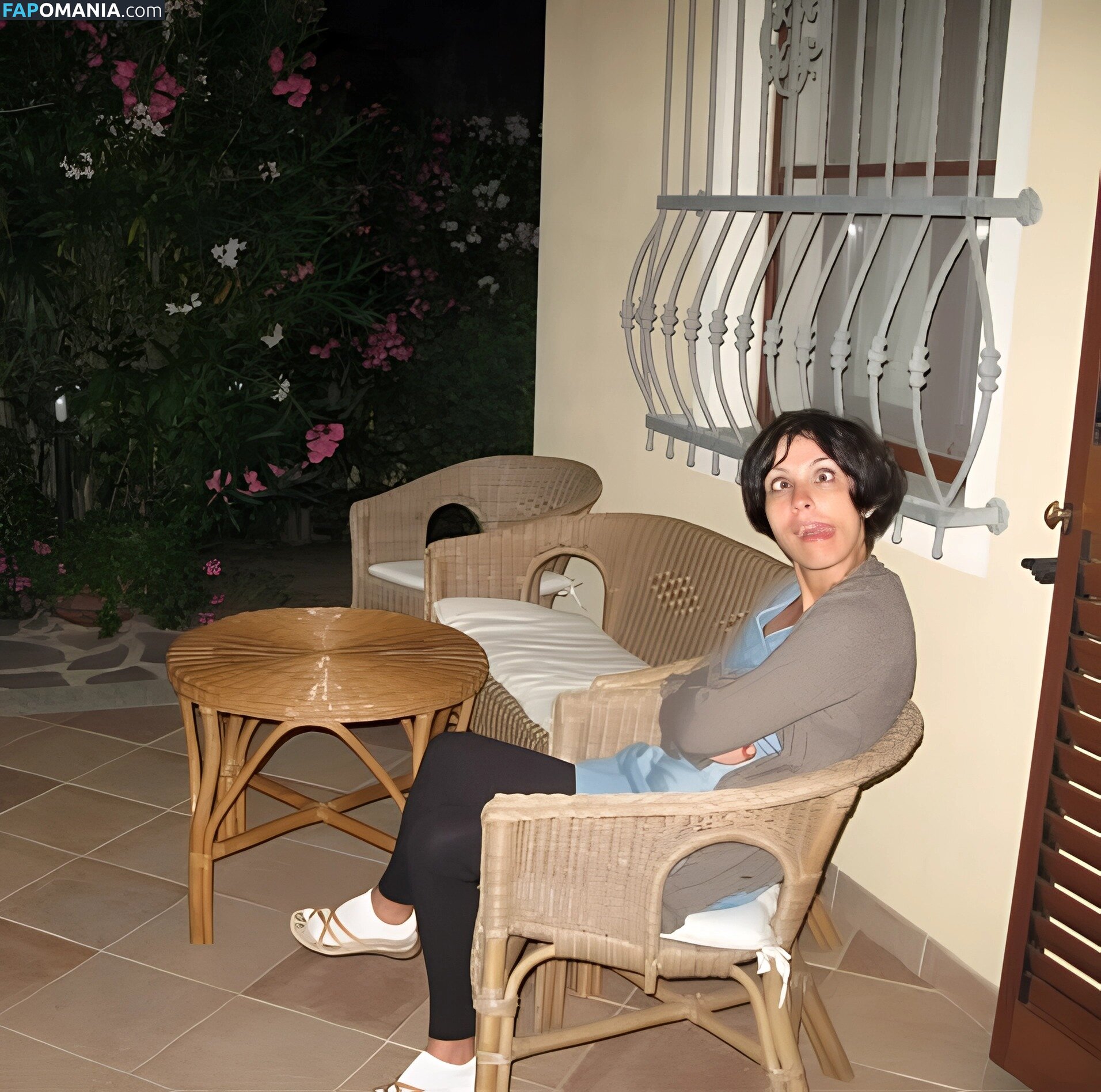 Roxana Sandu / roxana.sandu Nu OnlyFans  Photo fuitée #5