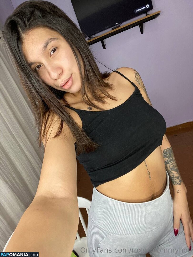 roxy_mommyhot Nu OnlyFans  Photo fuitée #29