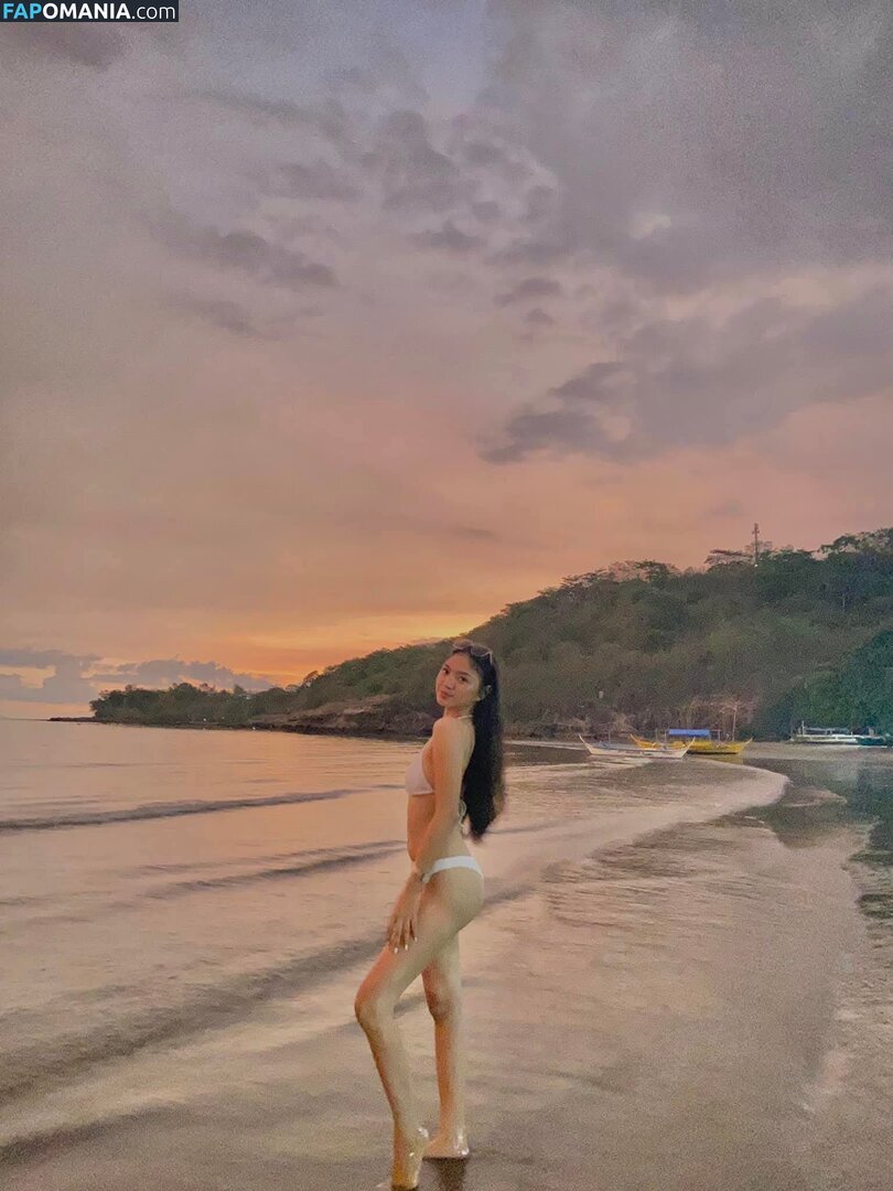 Roxzette Lumedario / _zzettyy Nu OnlyFans  Photo fuitée #7