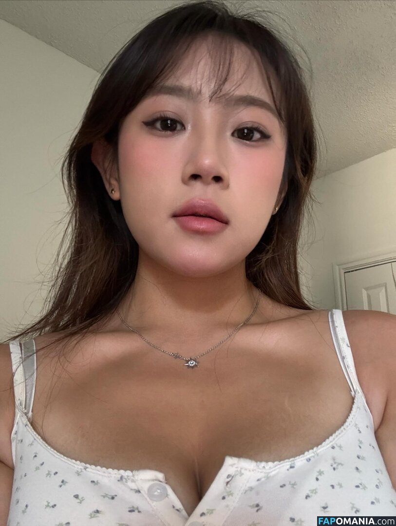 Rubyzhu / rubyzhu1204 Nu OnlyFans  Photo fuitée #19
