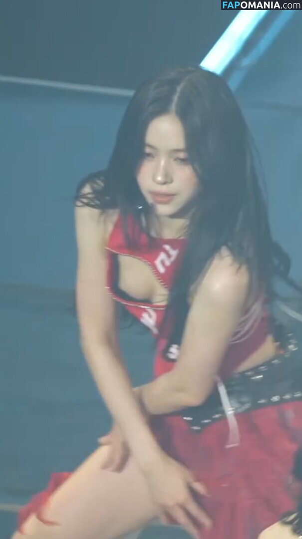 Ryujin - ITZY (신류진, Shin Ryu-jin) / iamfinethankyouandryu Nu OnlyFans  Photo fuitée #1