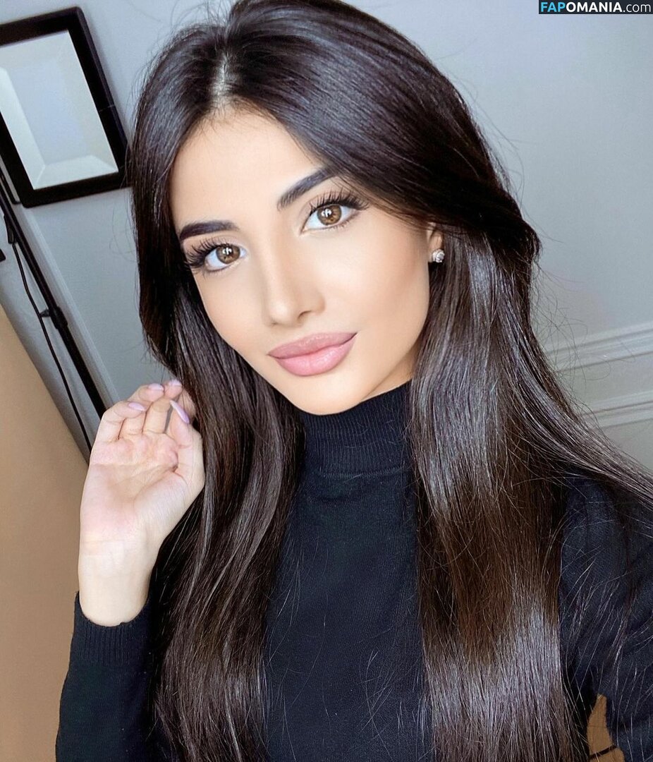 Sabina Agaeva Ahmed / sssabisha Nu OnlyFans  Photo fuitée #23