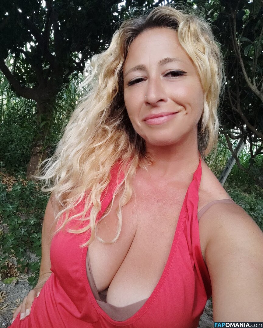 Sabina Di Iorio / sabina_diiorio / sabynadi Nu OnlyFans  Photo fuitée #15