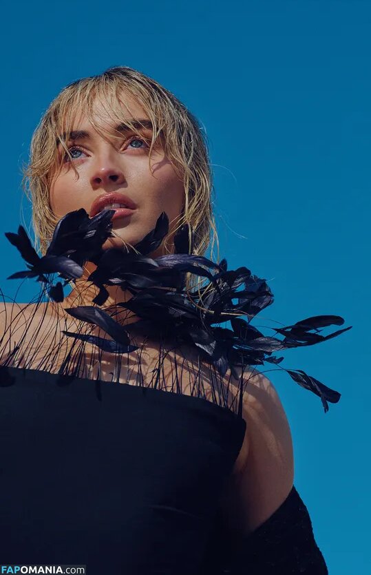Sabrina Carpenter / https: / sabrinacarpenter Nu OnlyFans  Photo fuitée #2535