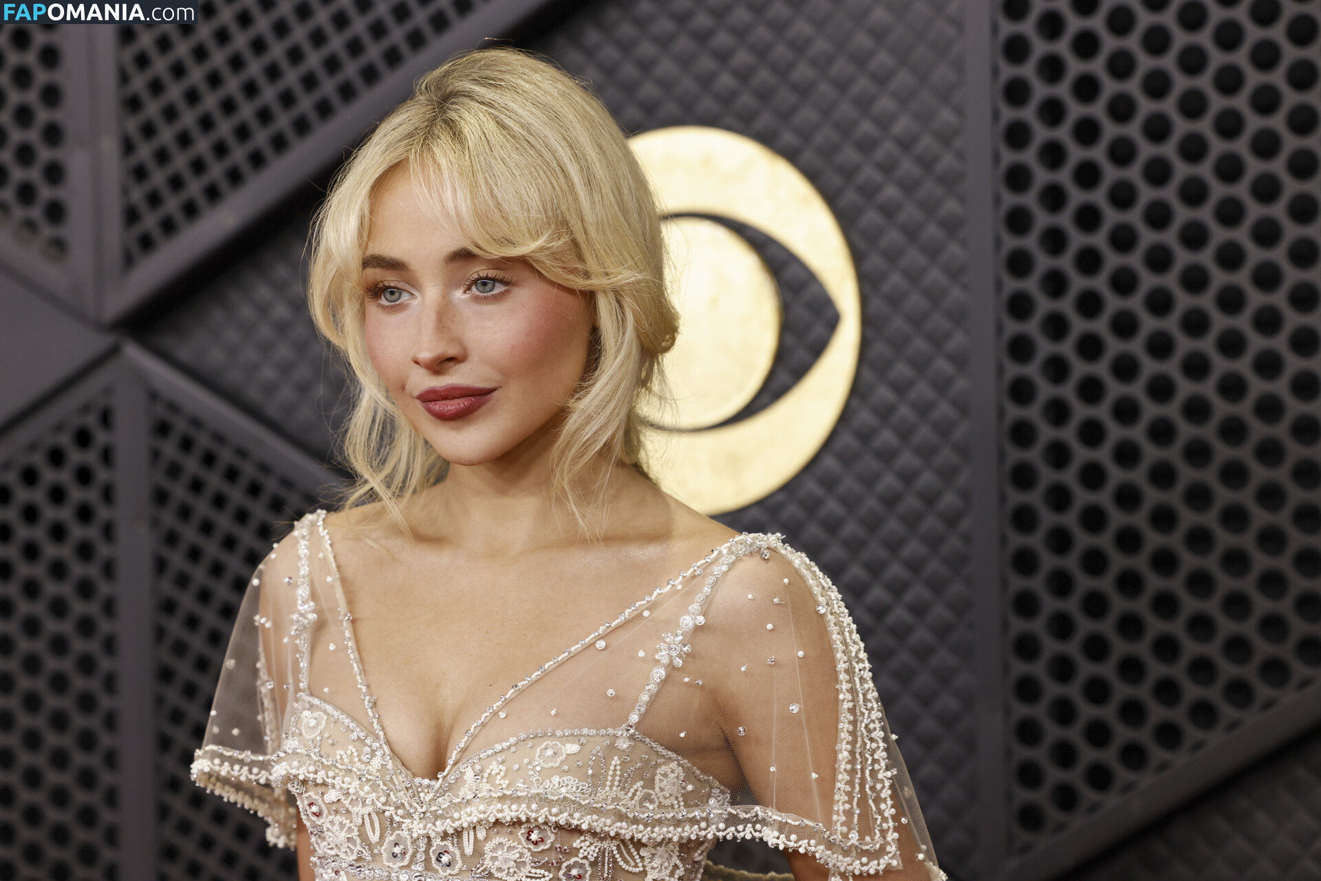 Sabrina Carpenter / https: / sabrinacarpenter Nu OnlyFans  Photo fuitée #2563
