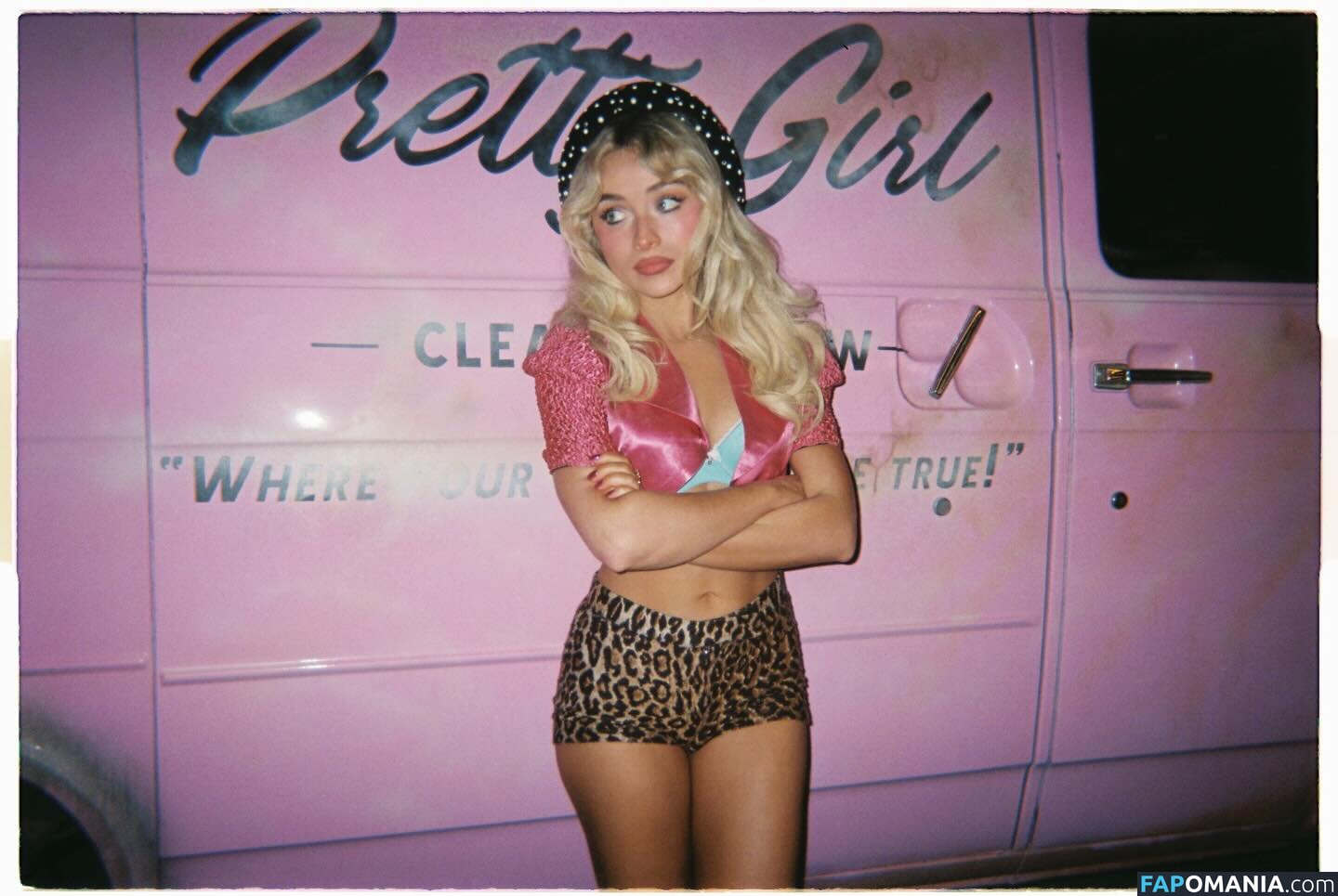 Sabrina Carpenter / https: / sabrinacarpenter Nu OnlyFans  Photo fuitée #2616