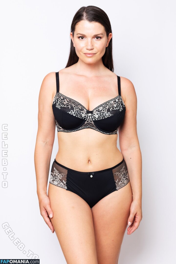 Sabrina Laporte / sab_lpt / sablpt Nu OnlyFans  Photo fuitée #19