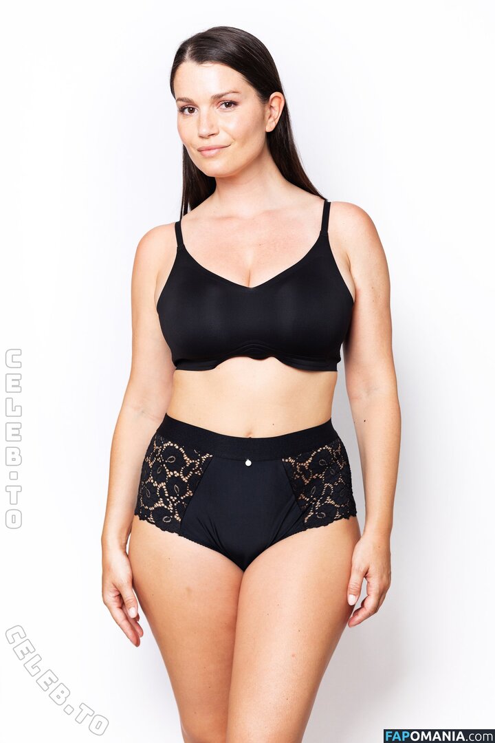 Sabrina Laporte / sab_lpt / sablpt Nu OnlyFans  Photo fuitée #21