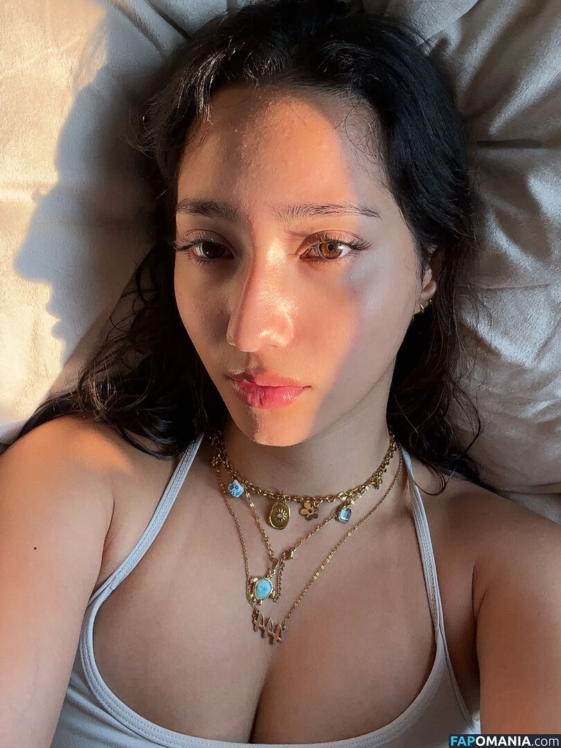 Sabrina Pezeshkian / sabababaroo / sabadabadoodle Nu OnlyFans  Photo fuitée #230