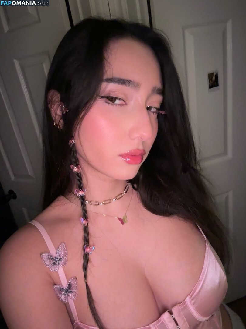 Sabrina Pezeshkian / sabababaroo / sabadabadoodle Nu OnlyFans  Photo fuitée #242