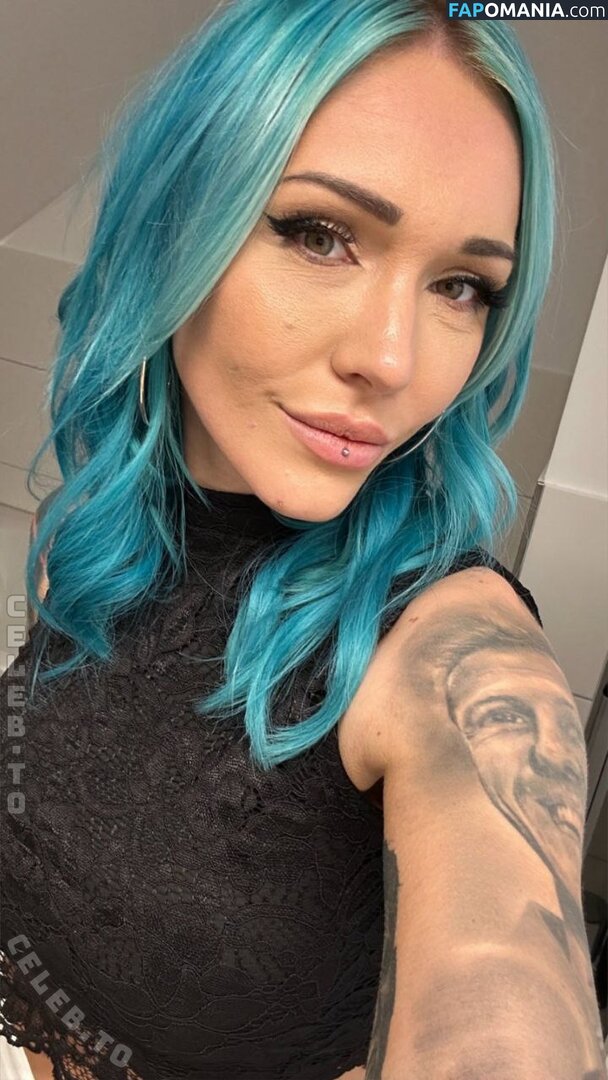 Sabrina Reiter / ps_tussi Nu OnlyFans  Photo fuitée #1