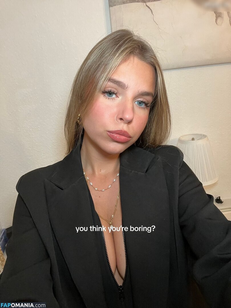 Sabrina Sedlatschek Nu OnlyFans  Photo fuitée #1