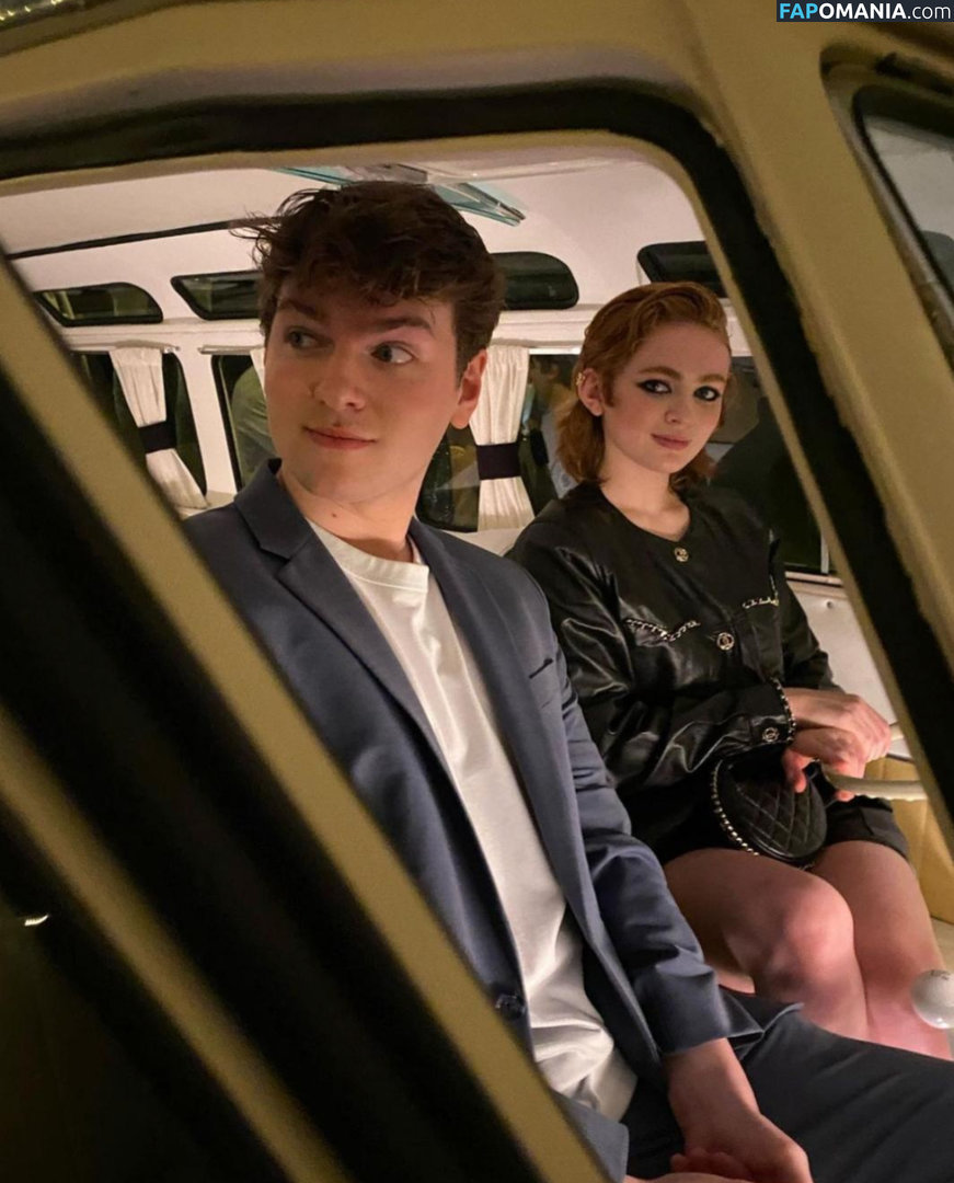 Sadie Sink / sadiesink / sadiesink_ Nu OnlyFans  Photo fuitée #10