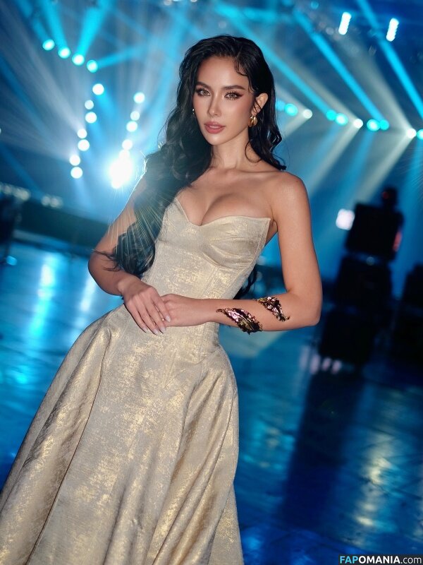 Saffron Maya Snook / saffronesta Nu OnlyFans  Photo fuitée #20