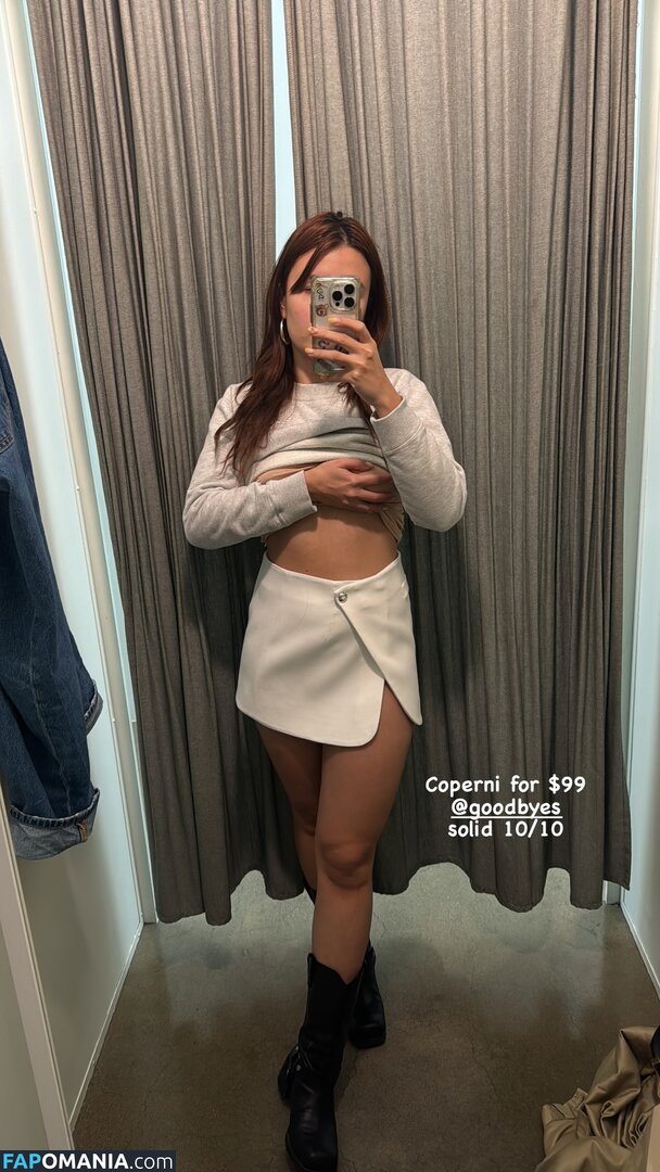 Saffron Sharpe / saffronsharpe Nu OnlyFans  Photo fuitée #19