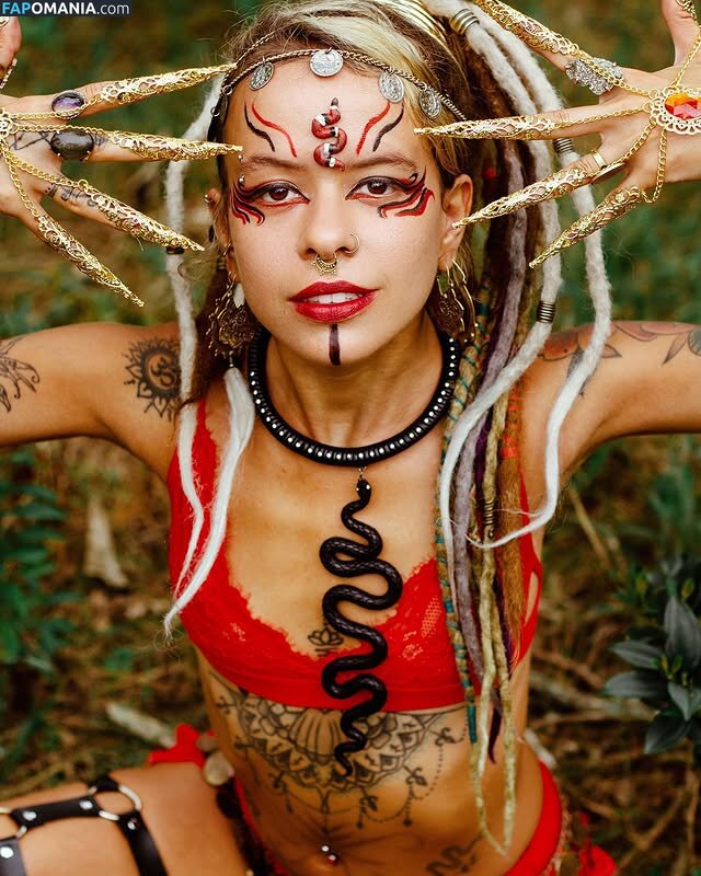 Salamandra Asthar / salamandraasthar Nu OnlyFans  Photo fuitée #8